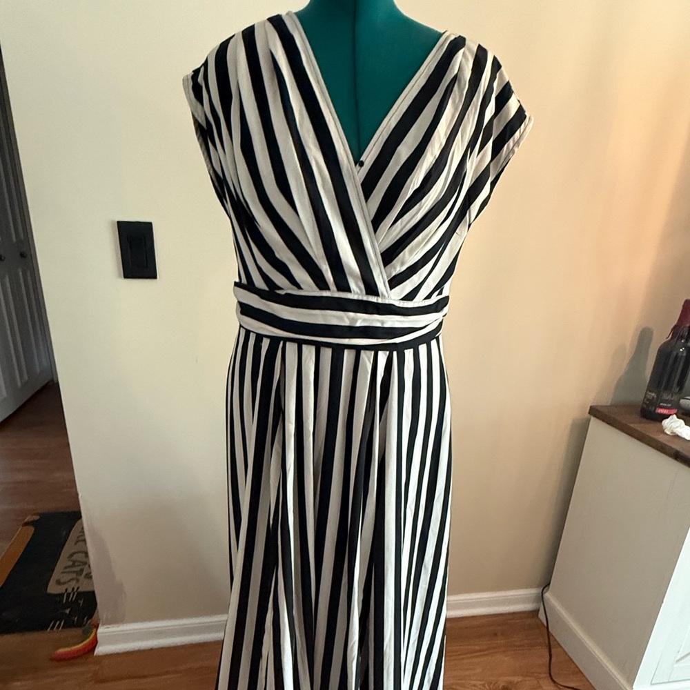 eShakti Formal Black Striped Detail Dress 16w